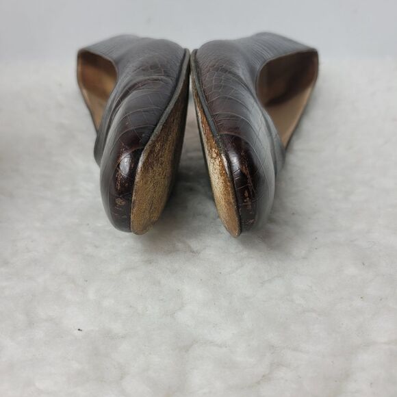 Salvatore Ferragamo Womens Size 9.5 AAA Brown Croc Embossed Leather Heels Pumps - Picture 9 of 11
